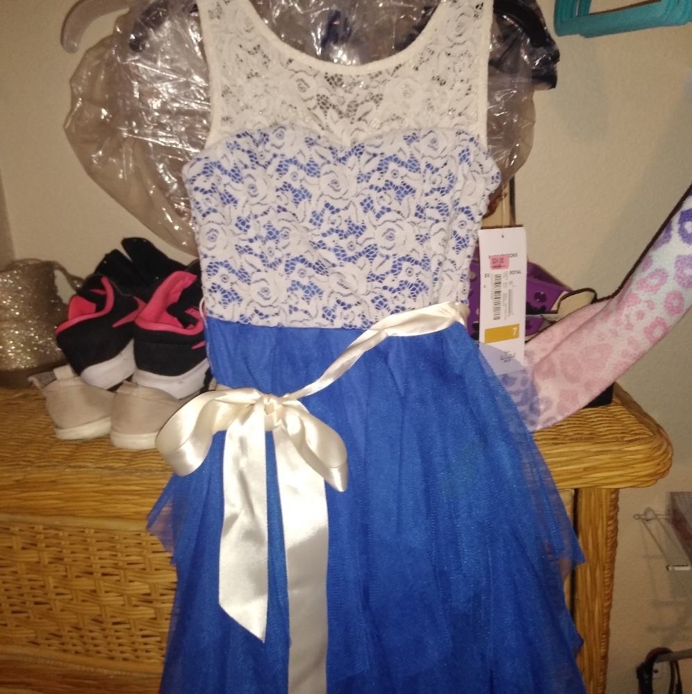 Brand New rare editions girls 7
